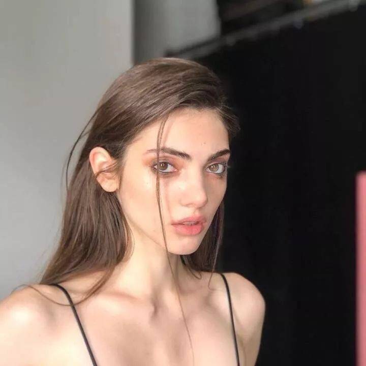 violeta