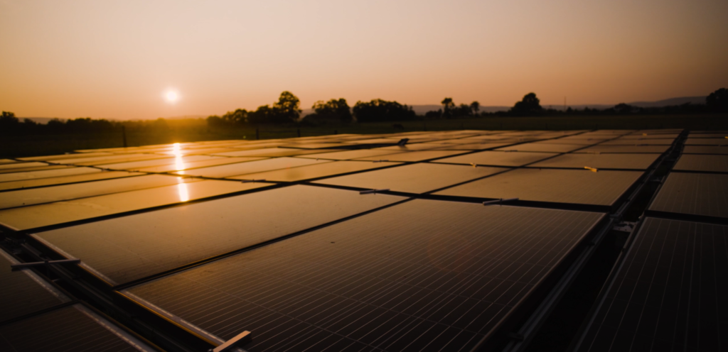 ภาพรวม พลังงานแปลงพลังงานแสงอาทิตย์จาก 1.5 ที่ส่งลงสู่พื้นดิน จากระดับความสูง 10,000 ฟุต ขั้นตอนต่อไปคือการท้าทายดาวเทียมที่กำลังโคจรอยู่